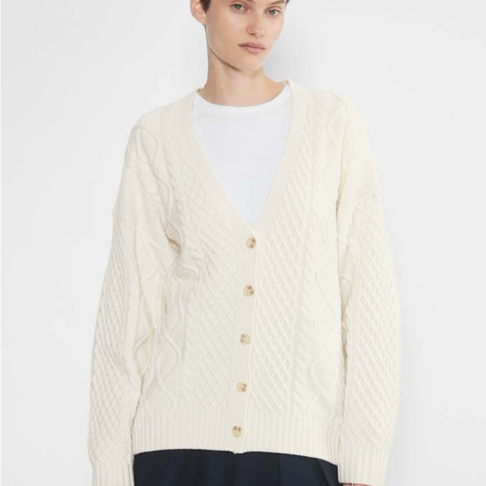 Aritzia Sunday Best Peggy Cardiga